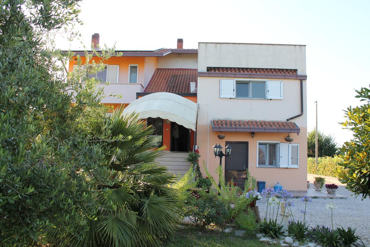 La Farfalla Fossacesia Exterior photo